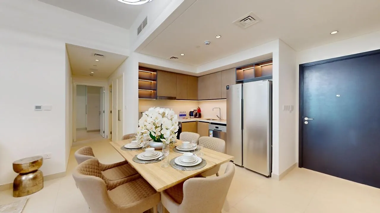 Primestay - 2Br Burj Crown, Downtown Dubai Apartment